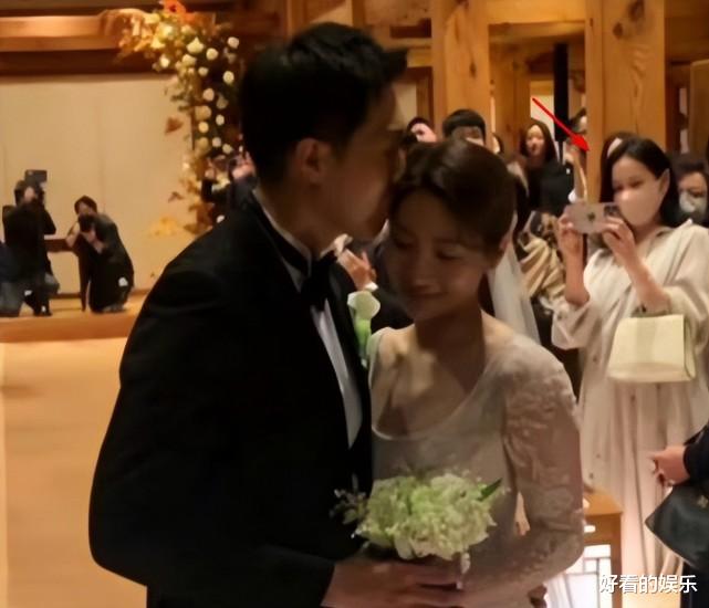 孙艺珍|孙艺珍怀孕参加婚礼被骂！孕肚明显像快生了，网友：她是韩国人