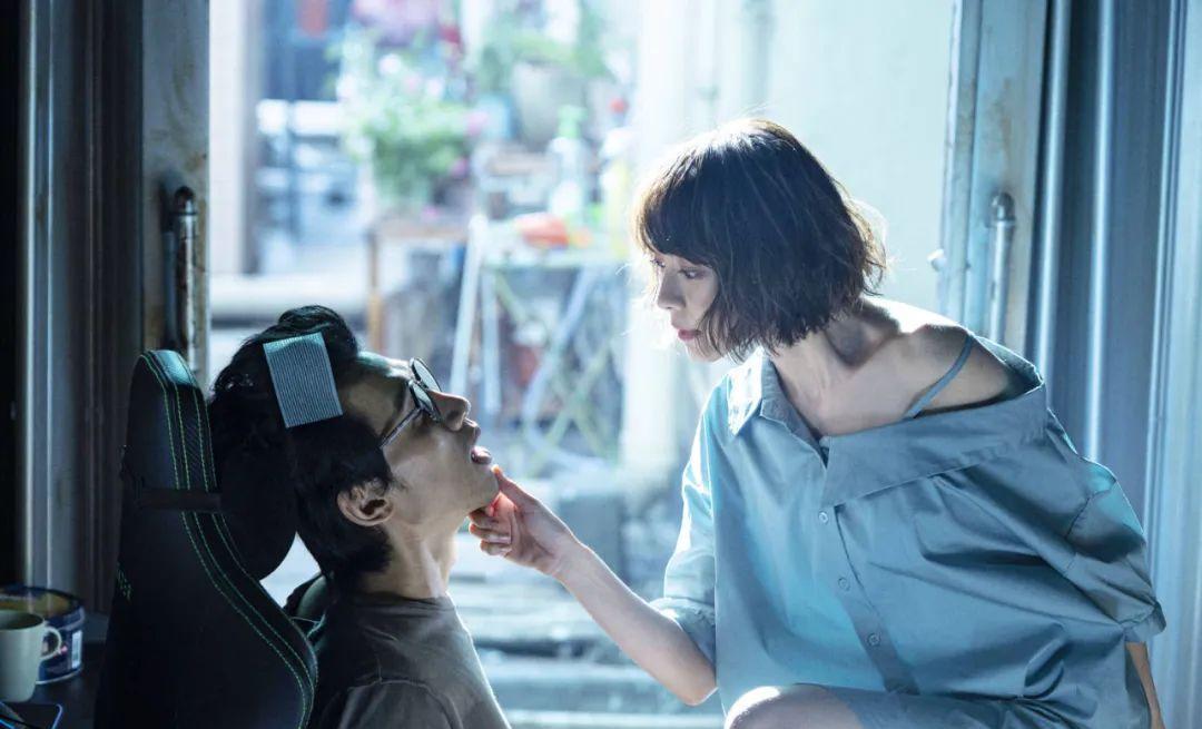 田曦薇|32岁的她成新晋爆款甜妹?!网友:好甜好喜欢…抗拒不了