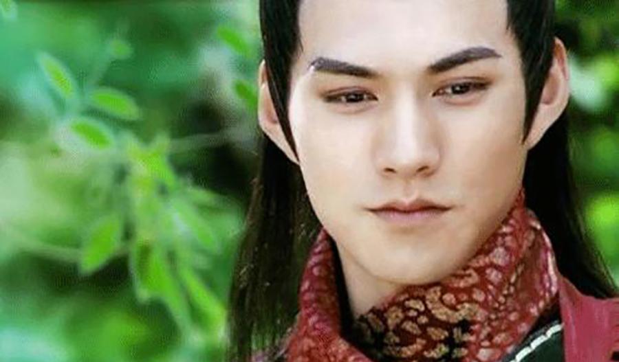 严屹宽|42岁严屹宽演旭凤，颜值吊打邓伦，为什么还是以前的明星好看？