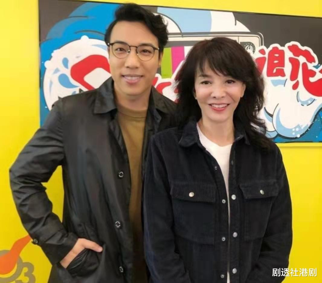 TVB|来之不易!TVB男星等足二十年终成正剧配角,生活贴地常坐公交出门