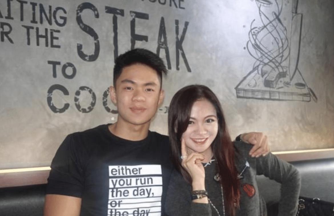 50岁妈妈被“嫌弃”,两个儿子不愿意一起逛街,怕路人误会成情侣