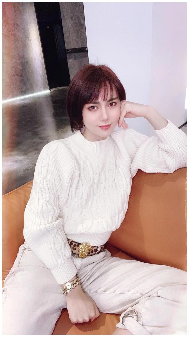 辛有志|辛巴辛有志的徒弟时大漂亮本是男儿身，却硬是活成一朵自由的花