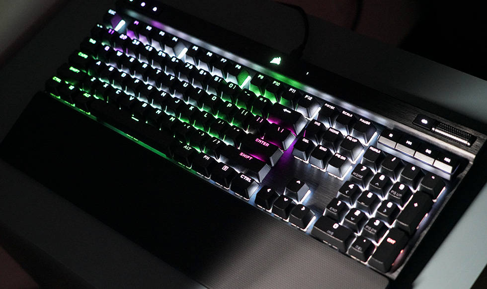 海盗船|不带宏键区的“K100” 海盗船K70 RGB PRO开箱体验