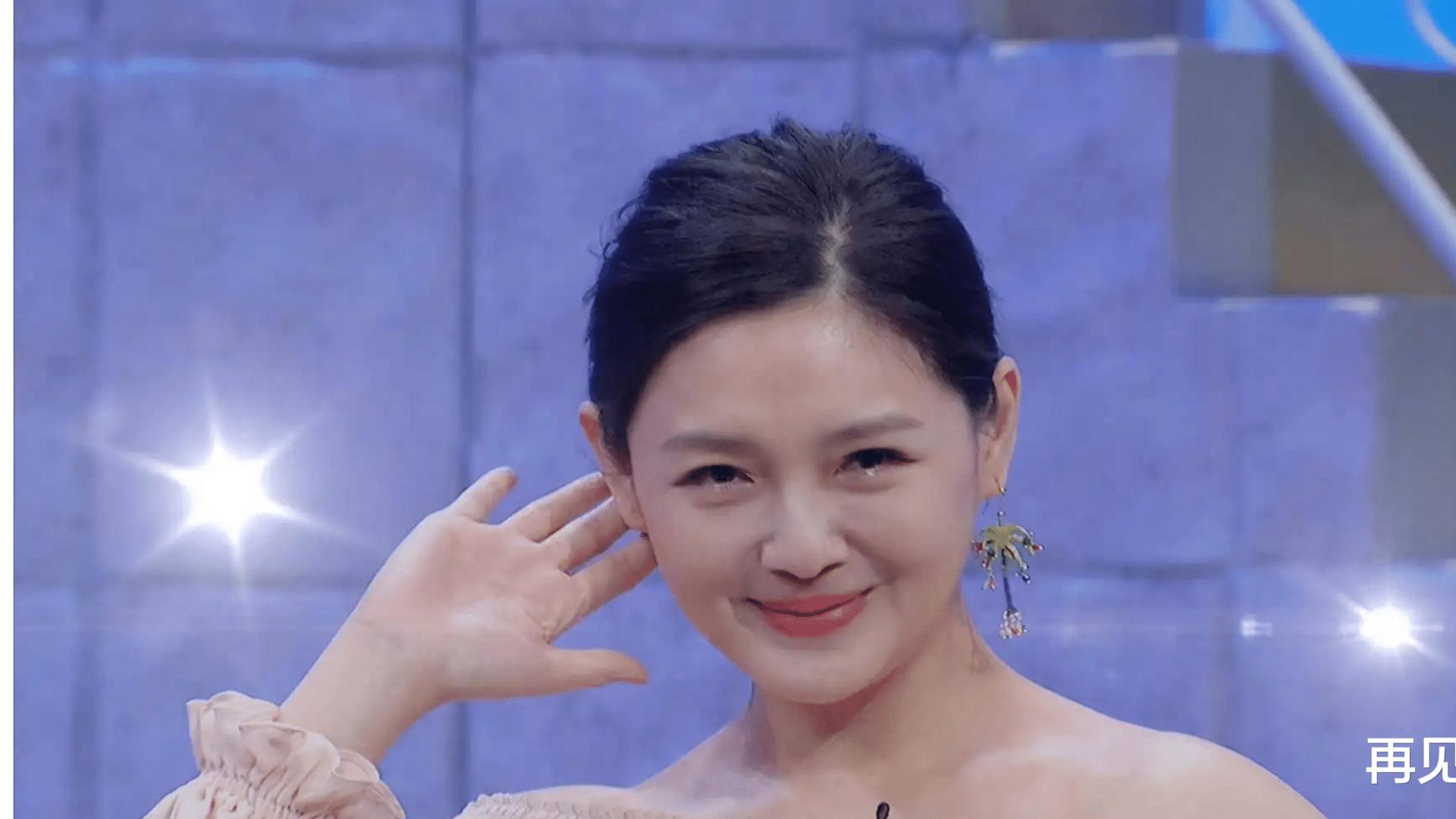 大S|大s现在连门都不敢出了