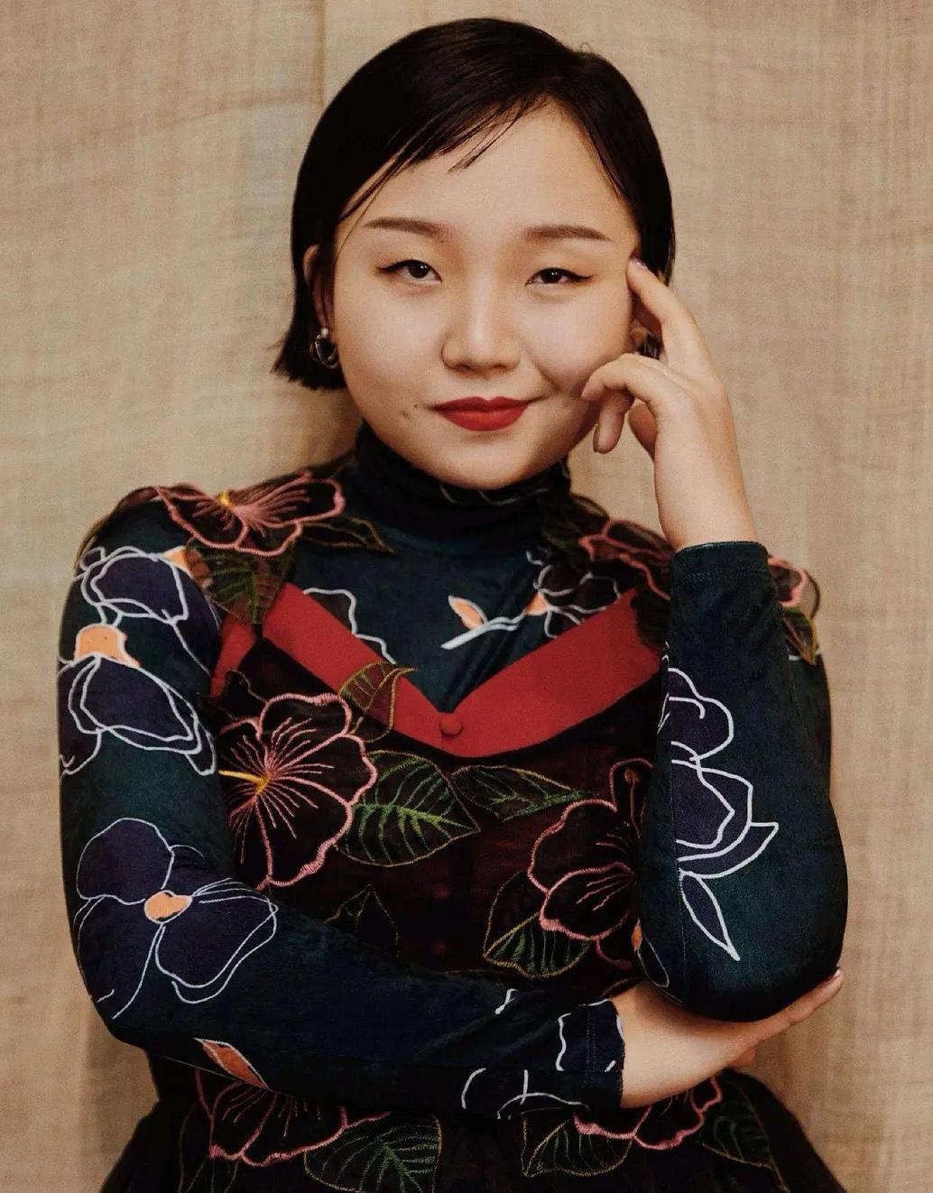 辣目洋子|辣目洋子争议接二连三,路人缘下滑,《与凤行》将被替换?