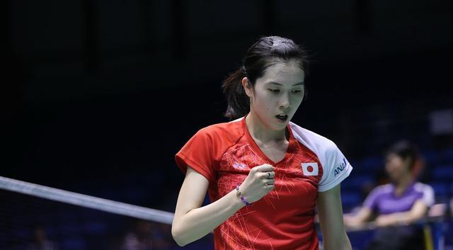 何冰娇|不负众望！何冰娇2：1逆转击败日本女单名将，晋级亚锦赛16强冲冠