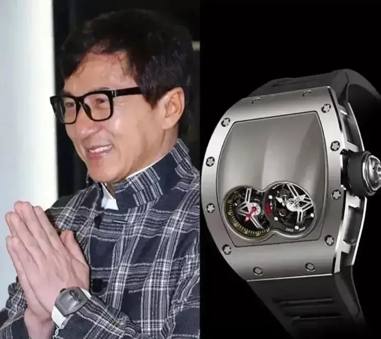 成龙|成龙戴三百多万的手表被吐槽，这么贵连个表盘都没有，感觉不太值