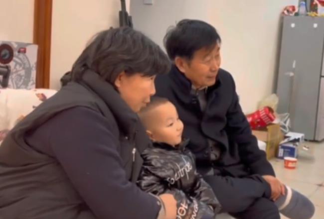 杜新枝|网开一面?曝许敏大姐喊话杜新枝拿出4个证明,即可做到既往不咎