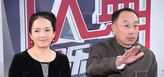 孙海英吹口哨庆祝美国独立日,本人社交账号被封很久,生活很惬意