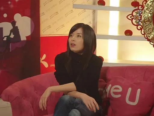 李佳|李佳，错嫁富商，爱上靳东，二婚遇初婚，40岁生2胎被丈夫宠上天