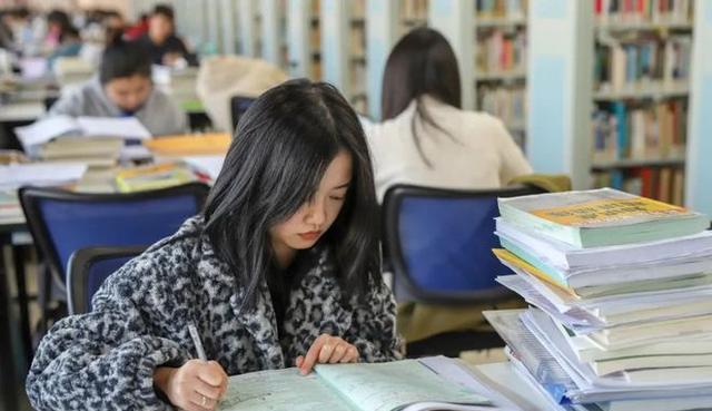 魔兽世界|“这个学历我们不认，请另寻高处”，硕士生就业碰壁，令人无奈