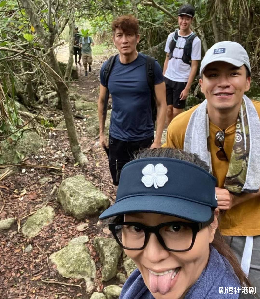 TVB|捱出头！TVB男星热播剧表现突出成功入屋，与女友相恋十多年终完婚