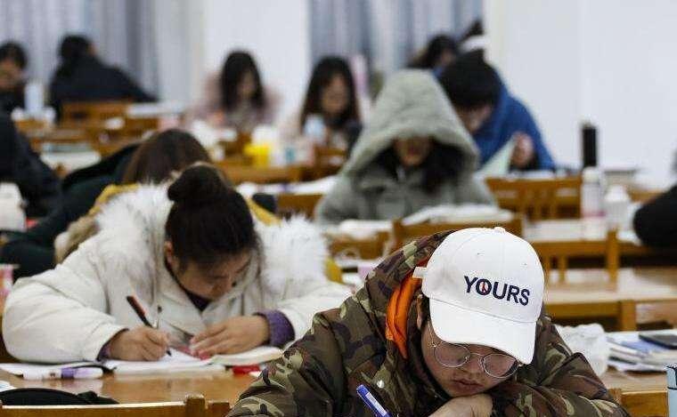 教育部发布通知，重点帮扶就业困难的毕业生，大学生有救了