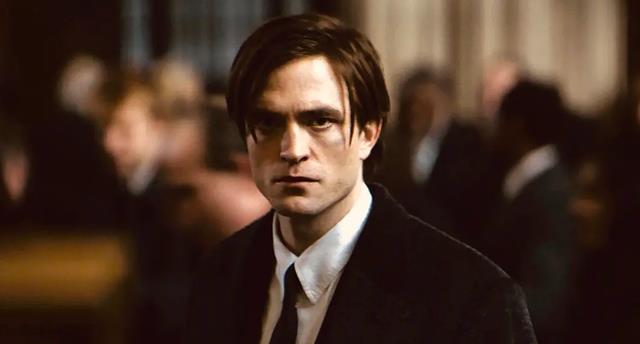 华纳兄弟|《新蝙蝠侠》票房高歌！导演：多亏了华纳兄弟一个坚定不移的决定