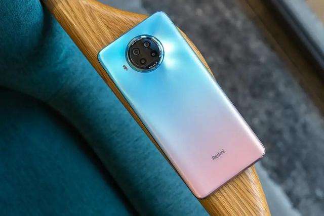 电池|手机续航总是不足？4款手机搭载6000电池，三天一充完全没问题！