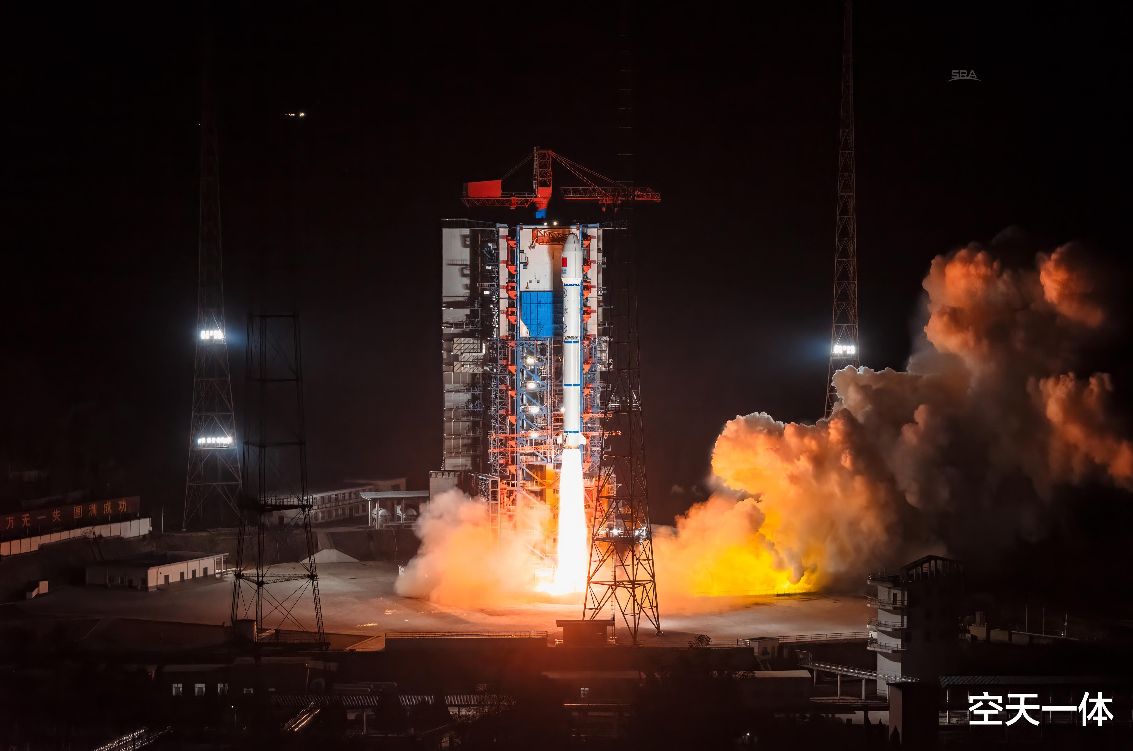 我国连射5枚火箭,将24颗卫星送入轨道,为啥亚太6E卫星最特殊?