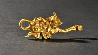 汉代 纯金灵猴带勾