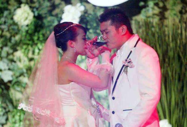 赵本山|赵本山徒弟现状，旱的旱死，涝的涝死，还有几个在坚持初心？