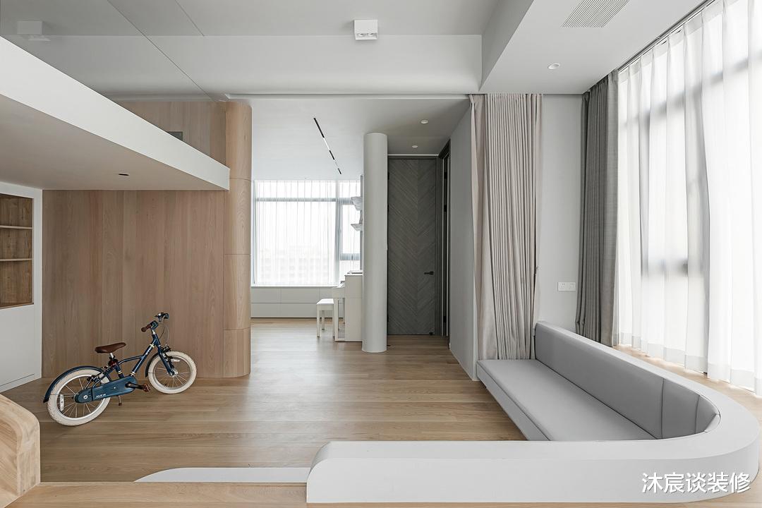 拆掉两间房当餐厅,不要客厅改亲子区,这套装修真是让我长见识了