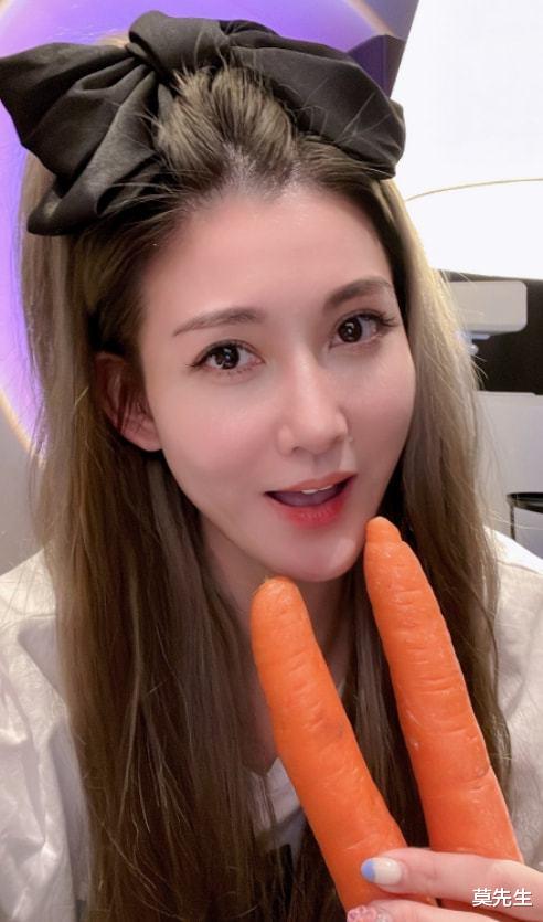 童锦程|25位明星上海居家隔离:陈赫朱桢聚餐,杜若溪晒菜,刘嘉玲看风景