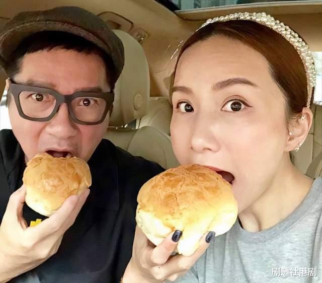 TVB|TVB知名女星晒素颜照！皮肤白里透红似少女，结婚14年没生小孩