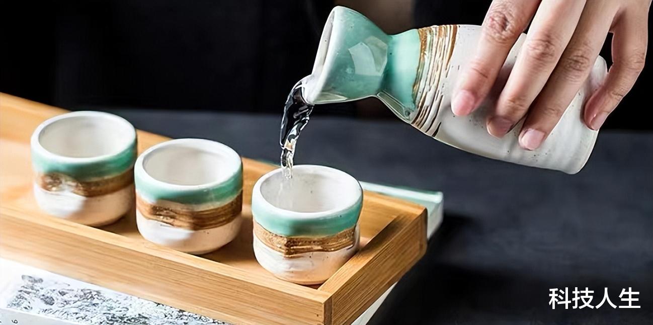 上央视“推火”的3款美酒,网友:100%粮食酒,好喝不贵