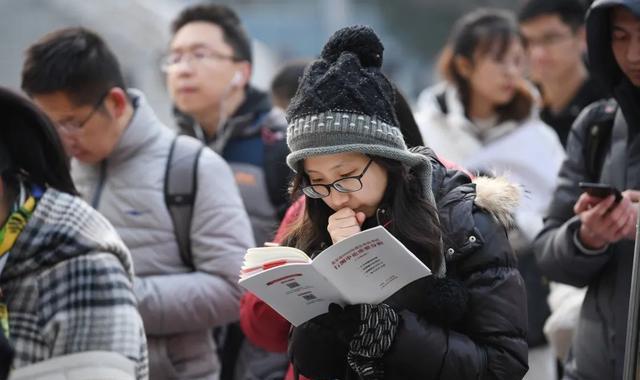 应届生|“应届生”身份有多重要？若学生不珍惜，未来或将面临这些难题！