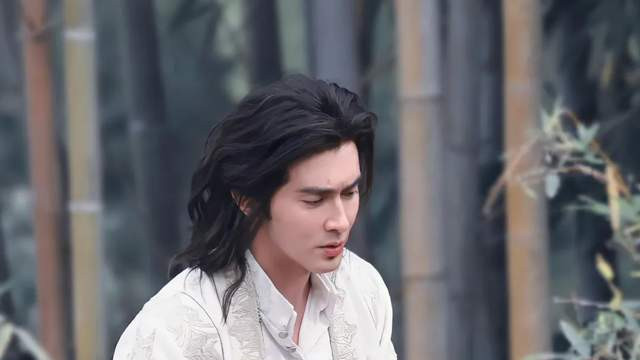 射雕英雄传|油王开会？新版《射雕英雄传》单元剧开机，除了西毒一个比一个油