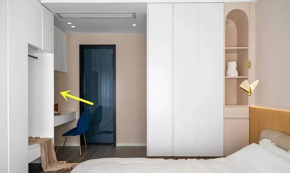 书桌+柜子一体化,预留1m空间是前提,小卧室也能迎刃而解!