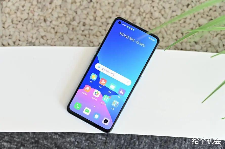 OPPO|四款“骁龙870”手机,2022年还值不值得入手?典型的高配低价