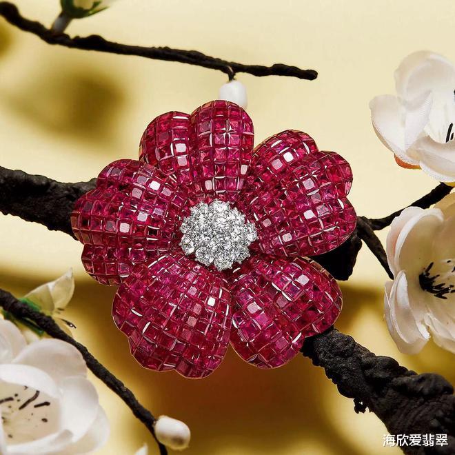 翡翠|中国嘉德2022秋季珠宝作品亮相：彩色宝石、古董珠宝、翡翠 珠宝