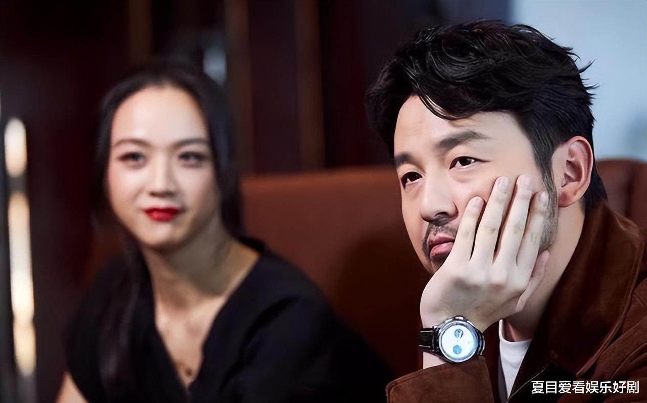 |殷桃获金鹰奖视后，雷佳音全程“黑脸”，网友：学学你的好兄弟