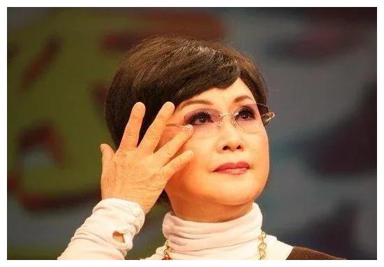 李谷一|上过20届春晚,2010年起从未缺席的李谷一因阳康需休养而不能登台