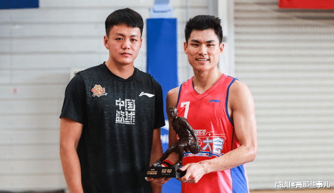 朱芳雨|教你如何成为CBA职业球员！朱芳雨：要有一定天赋，门槛没那么高！