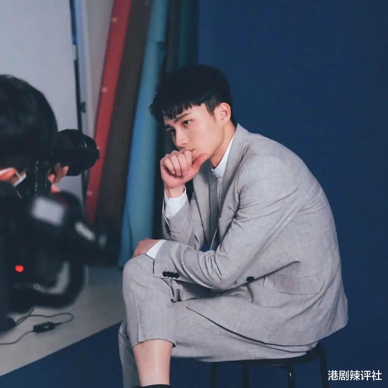 周嘉洛|担正之作未播却资源不断，TVB小生虽受捧，可传与绯闻女友陷冷战