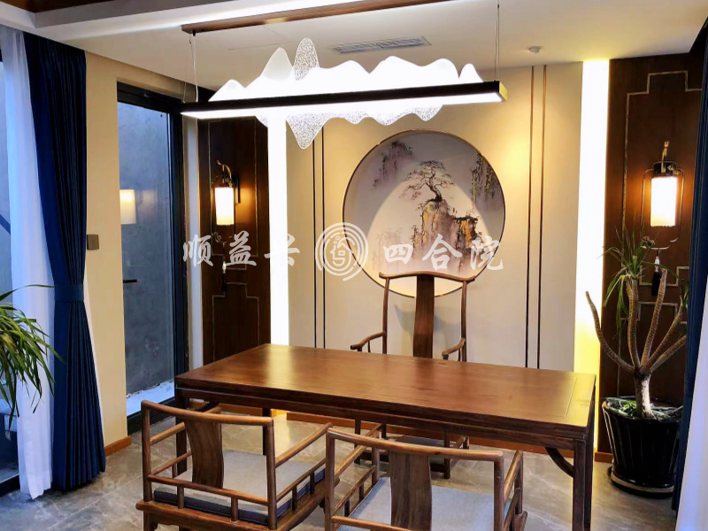 【雍和宫四合院】小院孤灯常相伴，卷帷望月寄相思