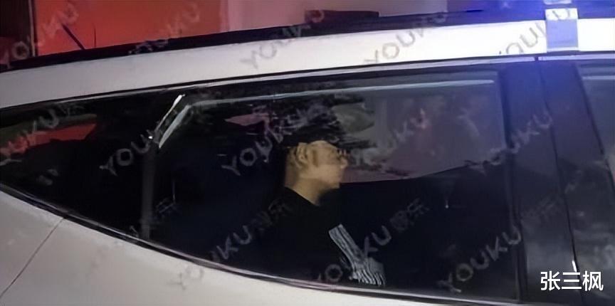 郑中基|不能喝瘾还大！从小S到郑中基，借着酒劲干疯事，一个比一个离谱