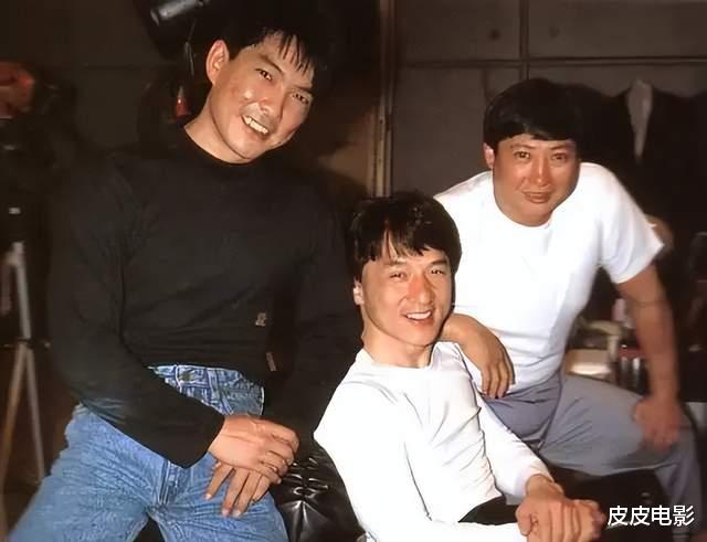 成龙|个个票房惨败,个个都是经典,有的因巨亏,制片人“郁郁而终”