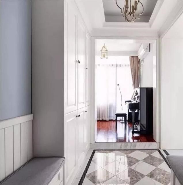 进门只放个成品鞋柜,浪费又难看,这样装一个柜子超好用