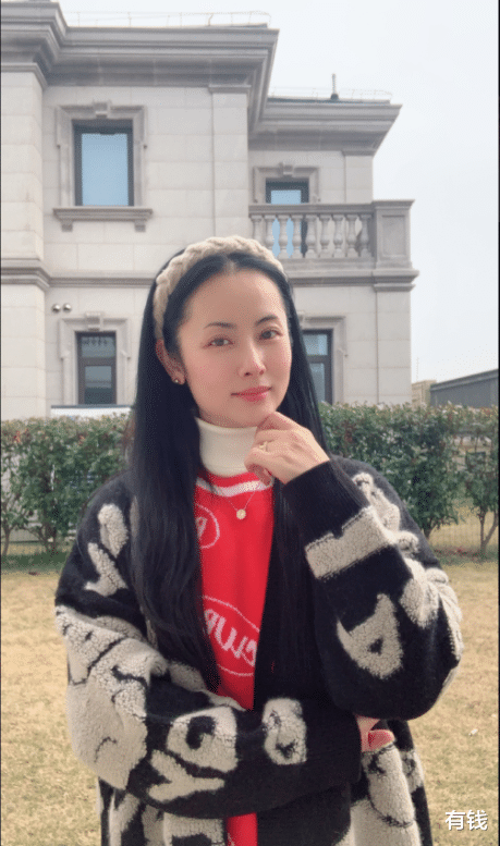 杨明娜|“最美师娘”杨明娜：与田亮结婚育有一子，3年后离婚反遭控诉