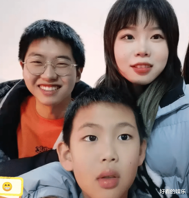 |孙卓买家正脸照曝光，养父憨厚老实，养母体型肥硕、戴大金耳环