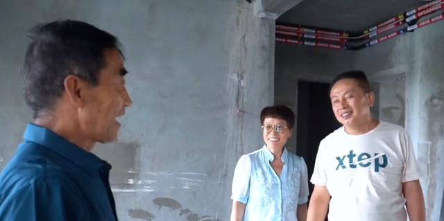 世豪带小登看婚房,故意隐瞒装修价格被她识破,世豪举动暴露人品