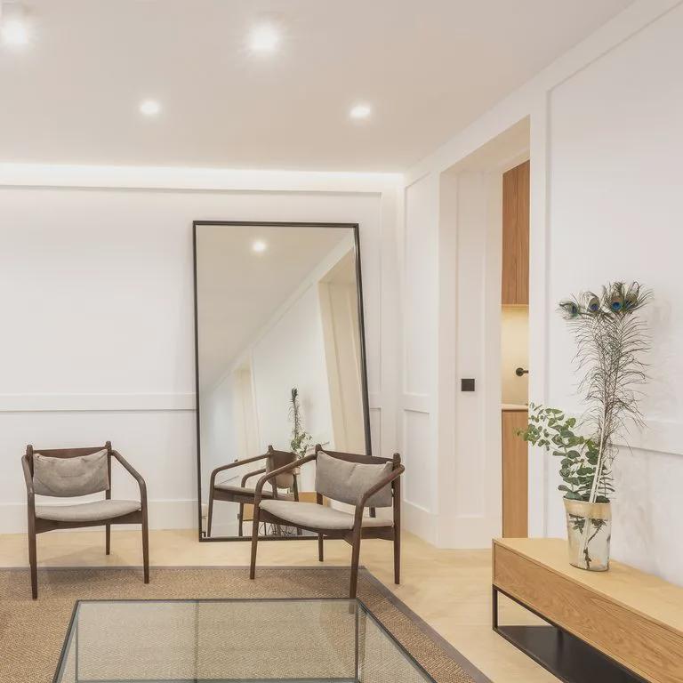 若有房,我也毫不犹豫选择原木风,面积89㎡,色调统一,高度舒适