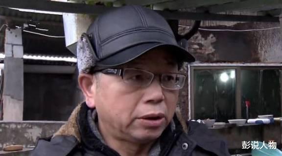 妻子怀孕五个月,32岁的准爸爸整天沉迷于网吧,一个月没回家