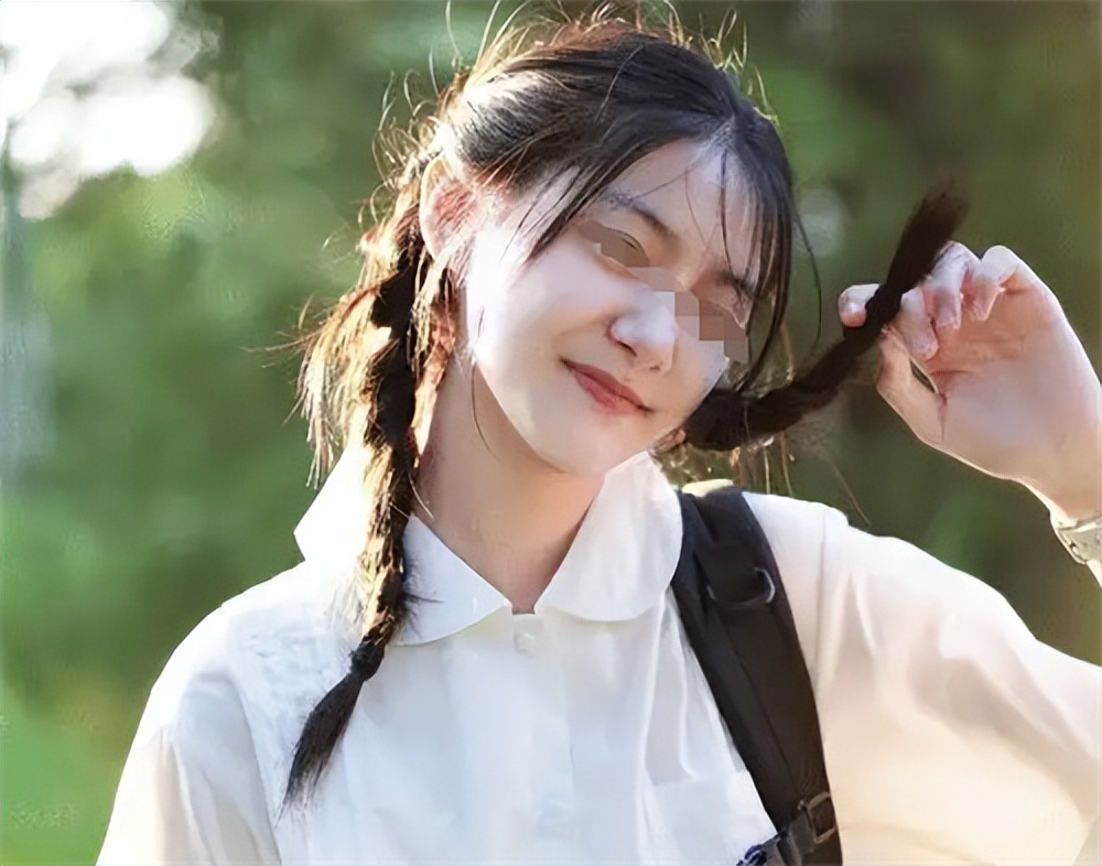 案件 上海13岁女孩彻夜未归,父亲检查手机质问:2400是什么意思
