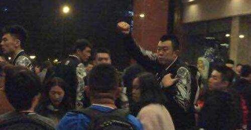 山西男篮|两支黑马季后赛首轮碰面！冠军教头狭路相逢！郭老叔再战杨学增！