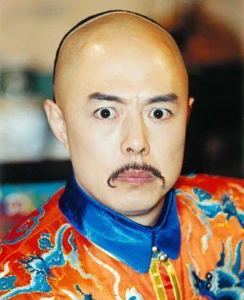 抖音|娱乐圈的10位演员:黄磊演戏被嘲像厨子,赵雅芝摇头晃脑