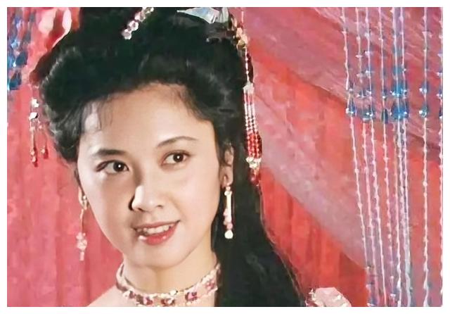 西游记女儿国 10版“女儿国”国王，2010版太妖，舒畅像印度新娘，朱琳一眼万年