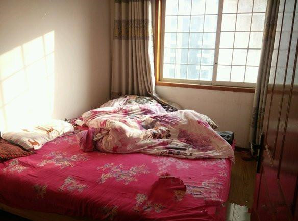 婆婆进城和我们同住,小复式不到半年乱得像猪窝,该说她吗?