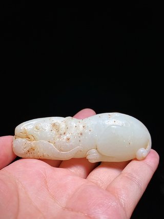 博物馆|清 和田玉籽料 白玉 鹰 熊 把件 摆件